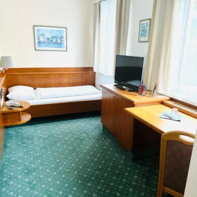 Hotel Wiental Pressbaum Dış mekan fotoğraf